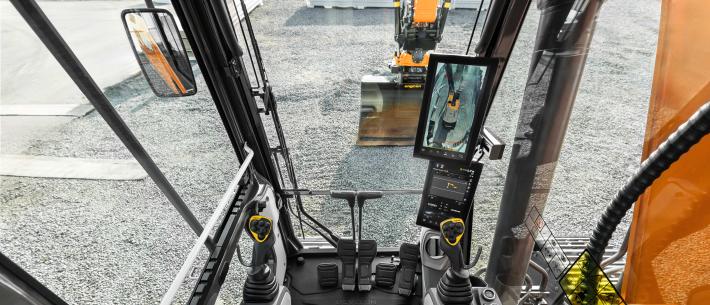 Engcon koppeling met Develon