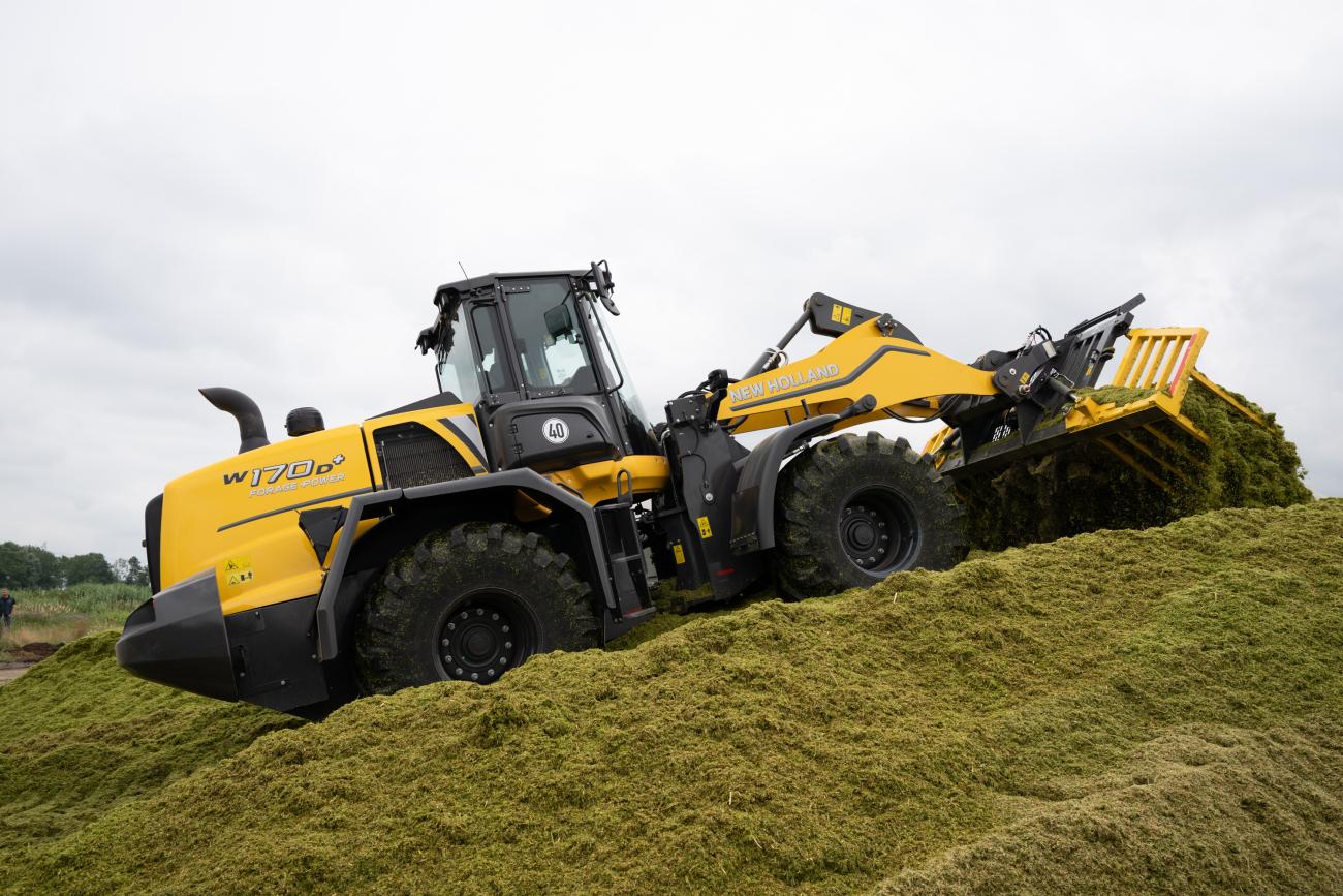 New Holland W170D Forage Power_5_702234.jpg